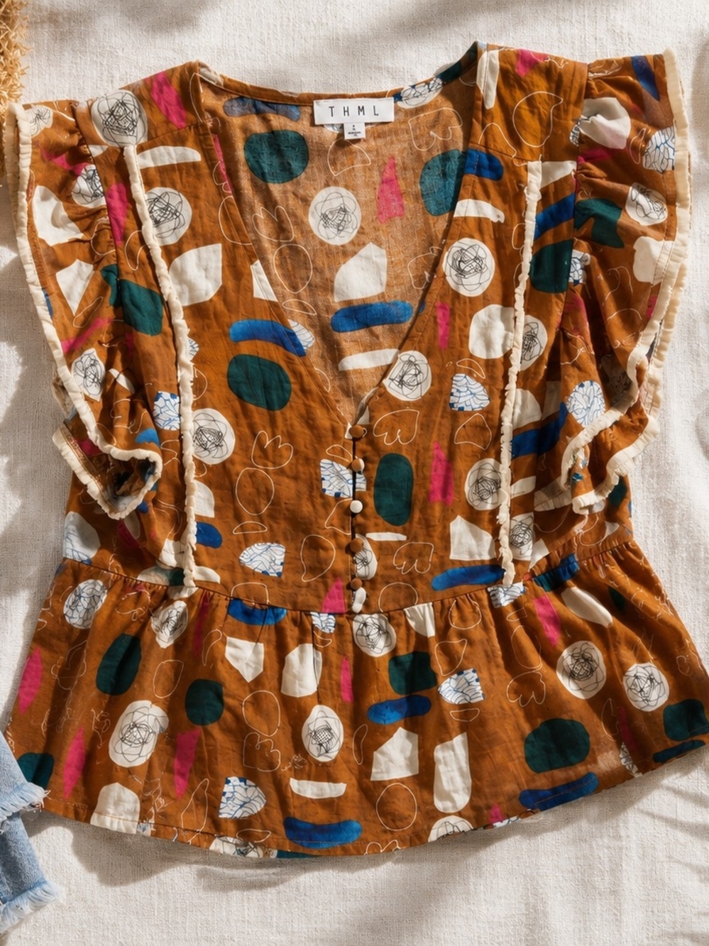 THML Sleeveless V-Neck Ruffle Trim Tank Top in Rust Multi Color Size Large - Picture 2 of 5